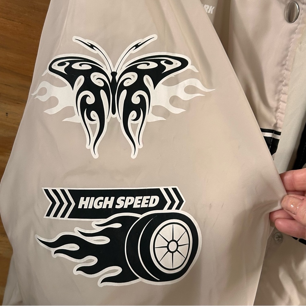 H&M Divided Cream Bomber Jacket - Picture 10 of 14